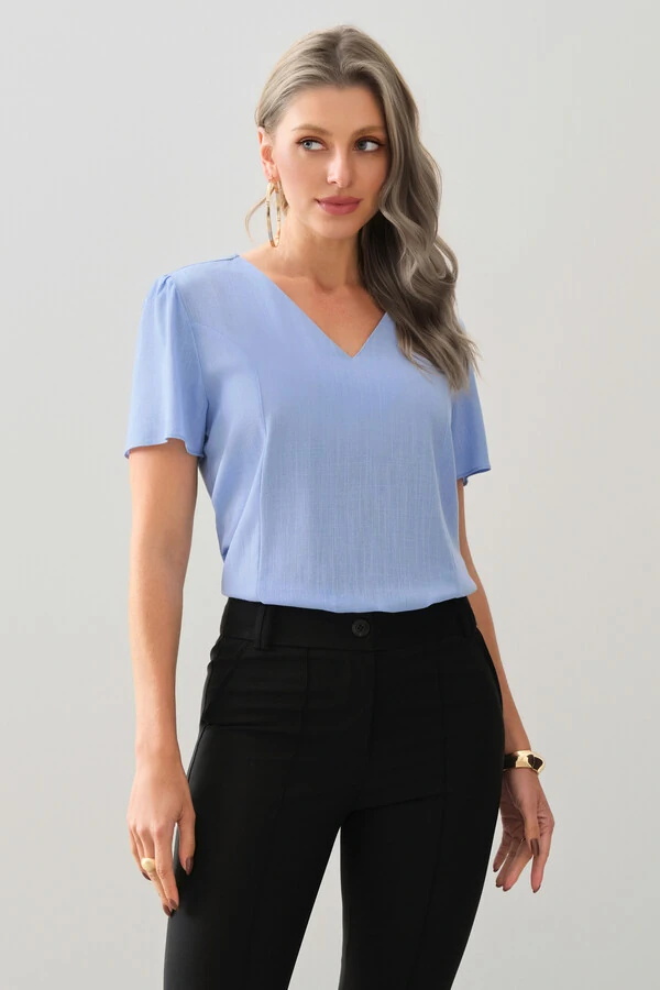 Blusa Decote V Recortes Laterais