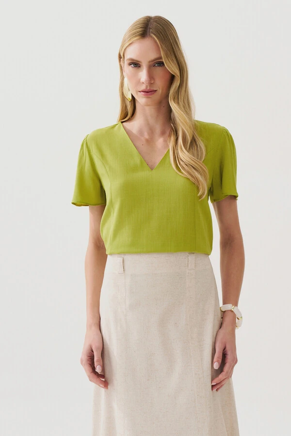 Blusa Decote V Recortes Laterais
