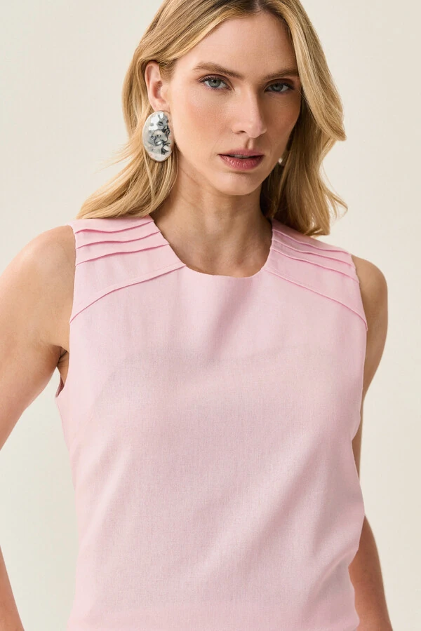 Conjunto de Linho de Blusa Regata Ombro Pregas e Shorts