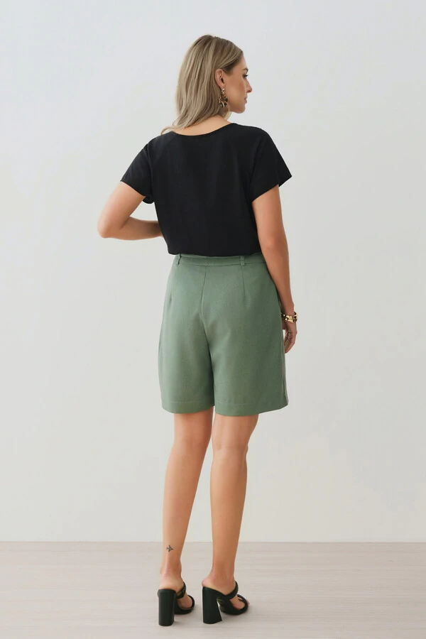 Blusa Manga Raglan Decote Gota Mini Botão Forrado