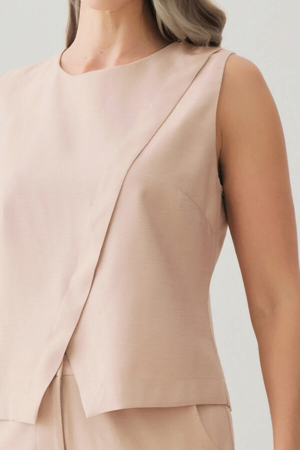 Conjuntode Alfaiataria de Regata Crop Transpassada e Calça Reta