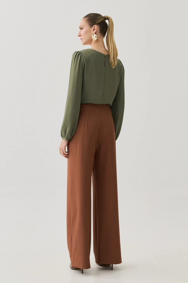 Blusa Manga Longa Ombro Recortes Double