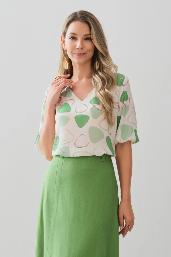 Blusa Abstrata Triângulo Manga 3/4 Elástico Decote V