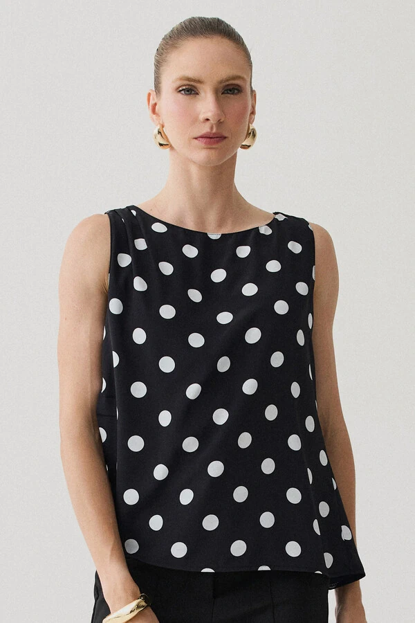 Regata Assimétrica Poa Cintura Direita Pregas