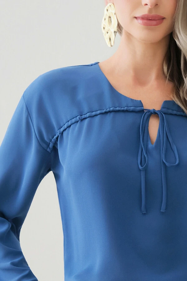 Blusa Manga Longa Punho Gold Decote Cavado Laço Puxante