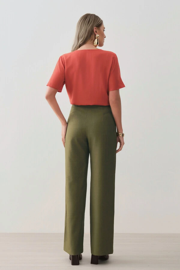 Blusa Decote V Abas