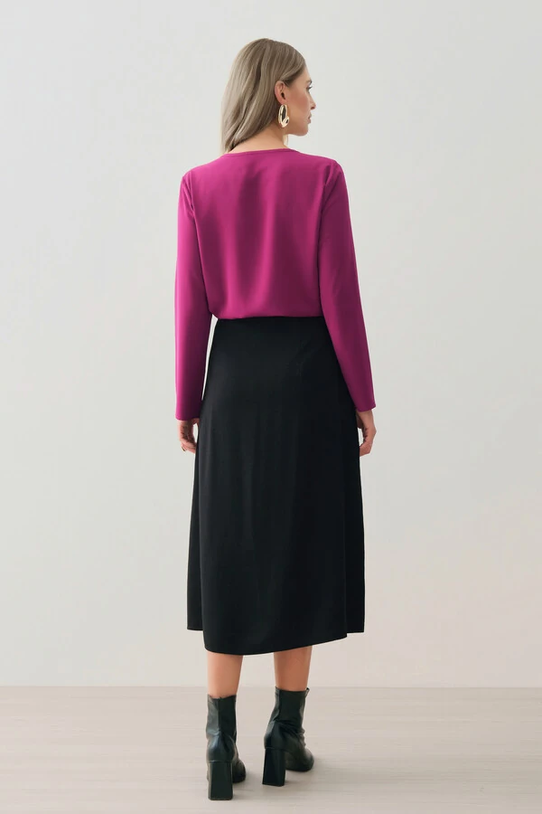 Blusa Decote V Assimétrico Gold