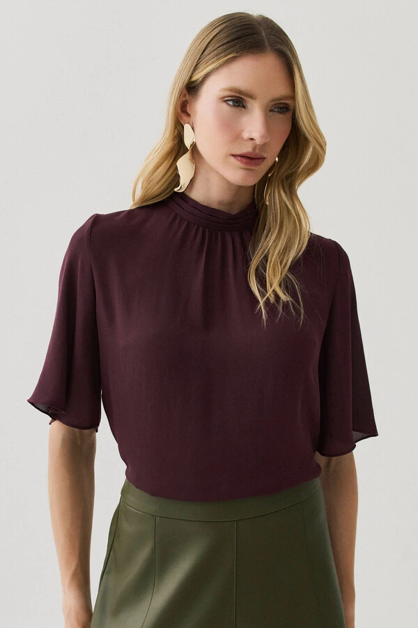 Blusa Manga Evasê Gola Baixa Pregas Triple Franzido