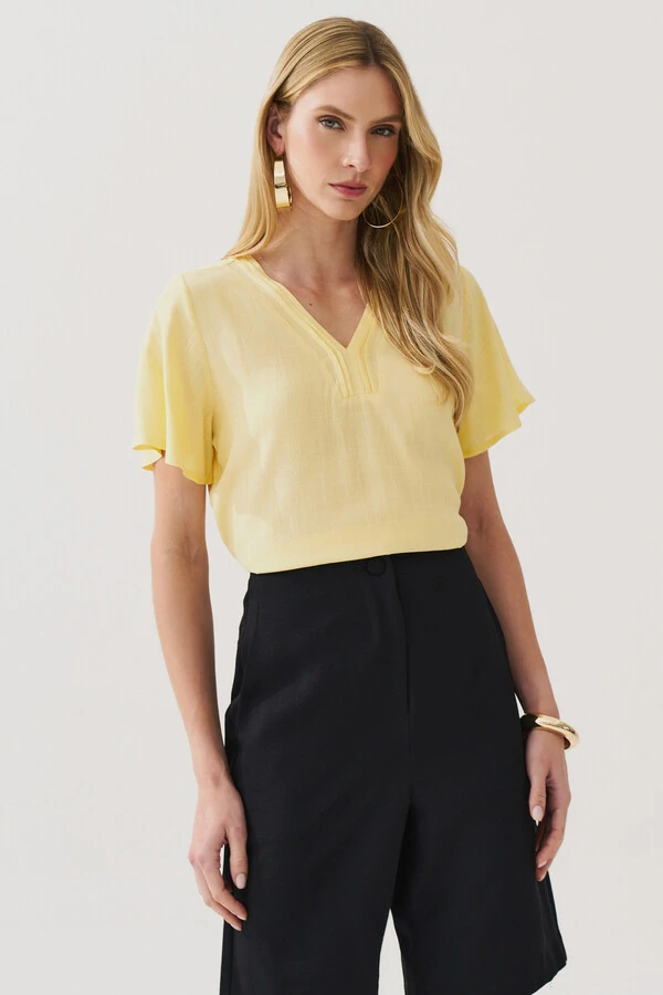 Blusa Decote V Pregas