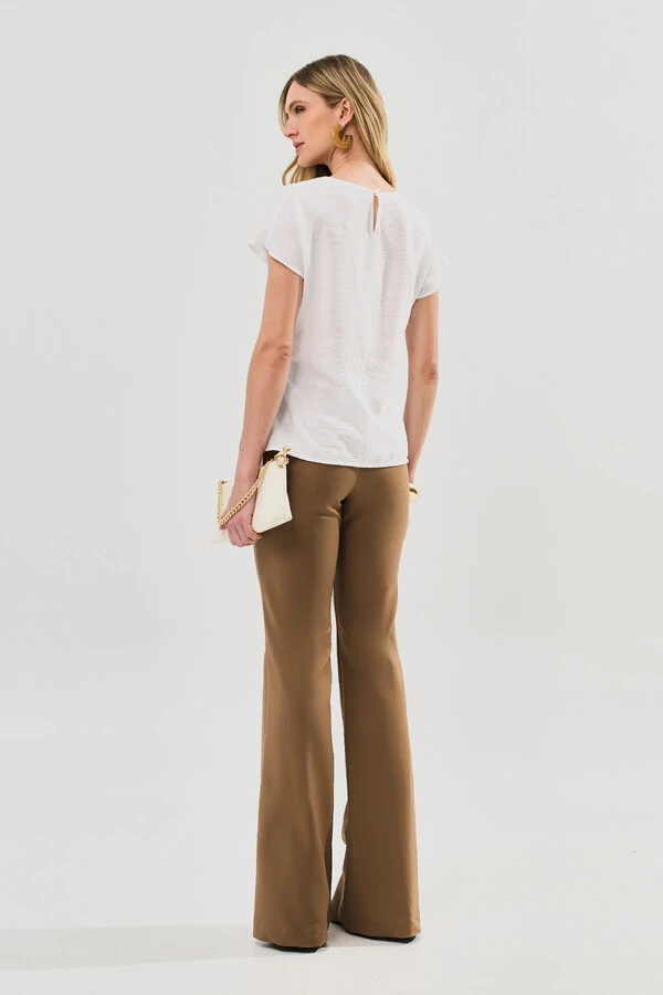 Blusa Manga Morcego Faixa Transpassada Fenda Lateral Direita