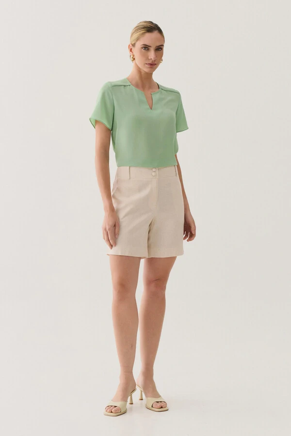 Blusa Decote Cavado Ombro Nervura