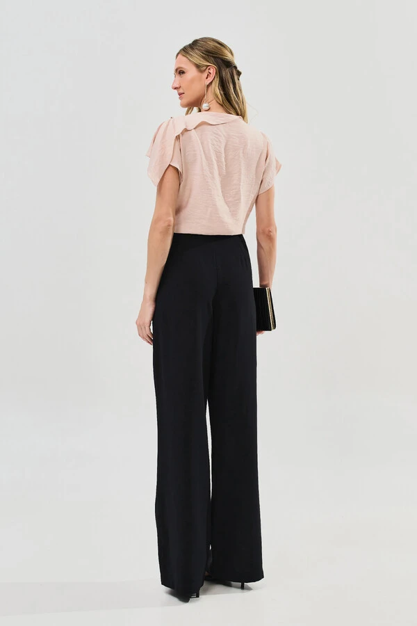 Blusa Assimétrica Manga Morcego Gola Fluida Ombro Gold Double
