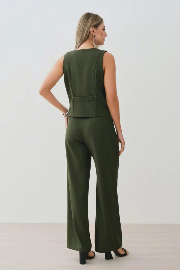 Conjunto de Alfaitaria Colete e Calça Reta Botões Forrados