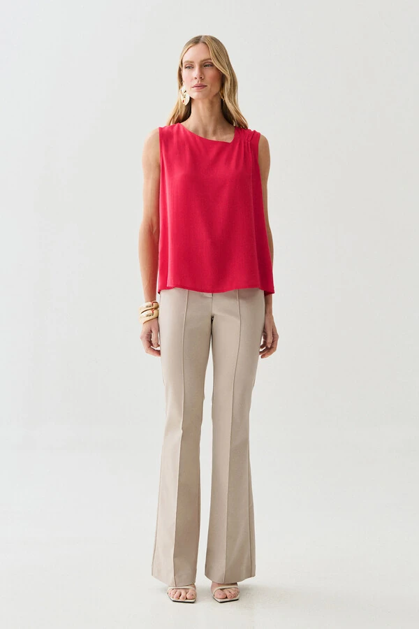 Regata Assimétrica Decote V Ombro Pregas