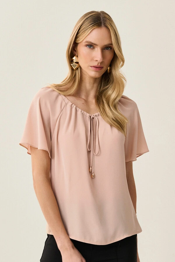Blusa Manga Raglan Decote Canoa Laço Puxante Ponteira Gold