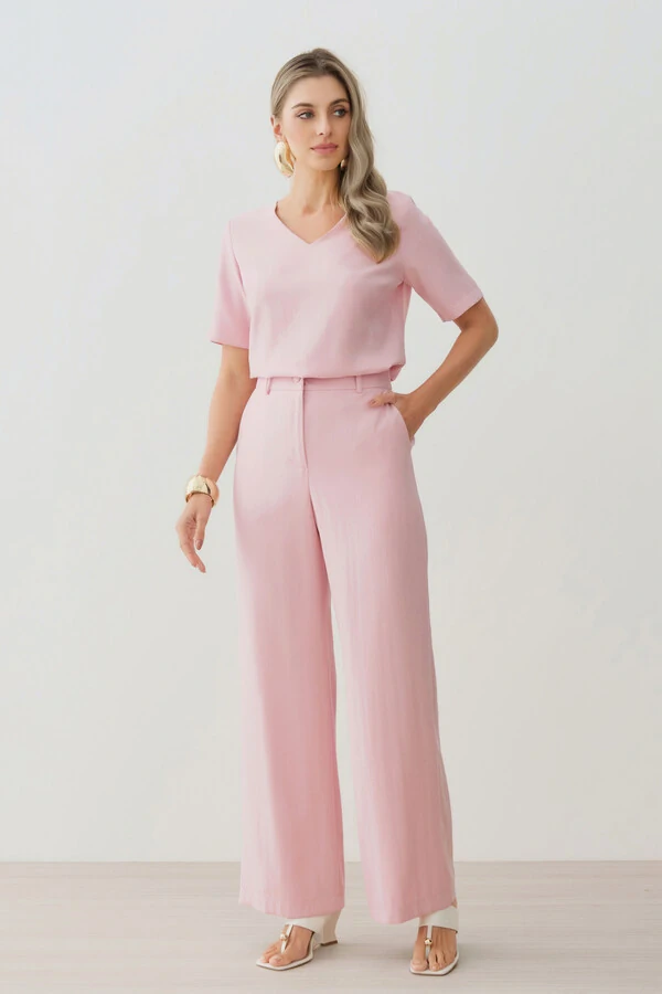 Conjunto de Alfaiataria de Blusa Decote V e Calça Wide Leg