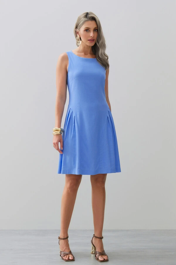 Vestido Regata de Linho Recortes Pregas Laterais