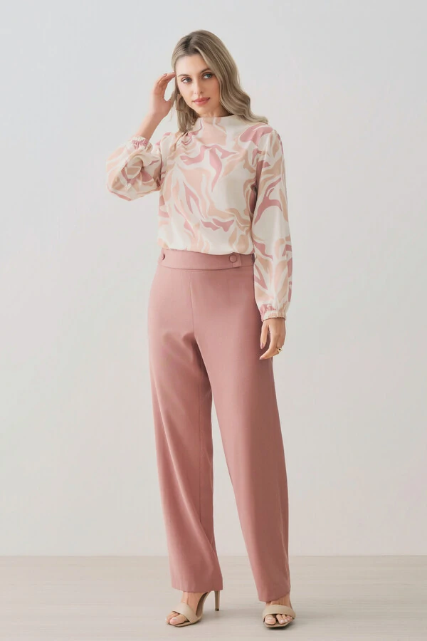 Blusa Assimétrica Abstrata Manga Longa Punho Double Gola Careca Baixa Ombro Direito Pregas Double