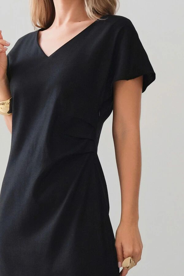 Vestido Midi Assimétrico de Linho Manga Morcego Decote V Lateral Pregas