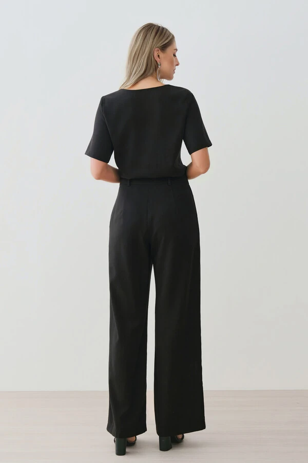 Conjunto de Alfaiataria de Blusa Decote V e Calça Wide Leg