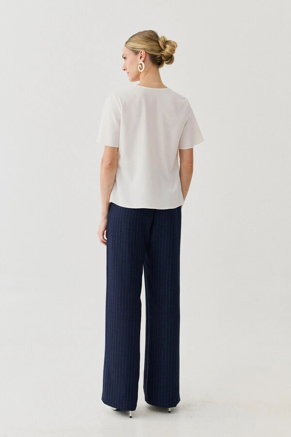 Blusa Assimétrica Pregas Ombro Esquerdo