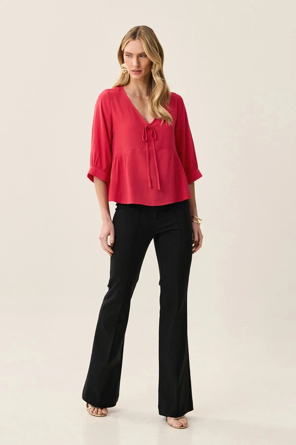 Blusa Manga 3/4 Punho Decote V Laço Recorte Busto