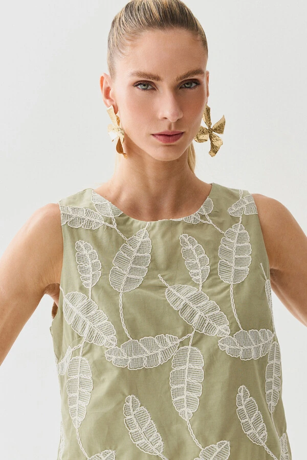 Regata de Algodão Bordado Folhagem Barrada