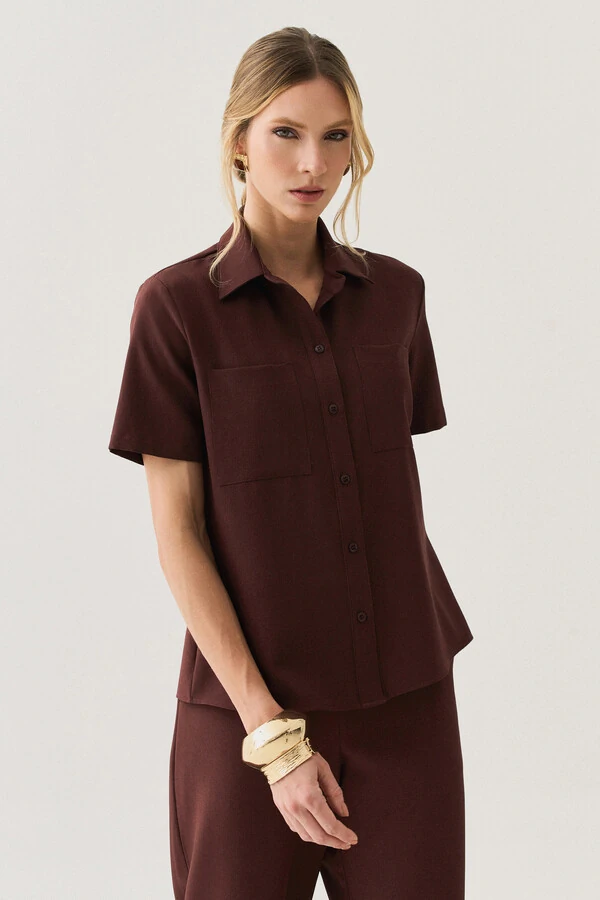 Camisa de Alfaiataria Bolso