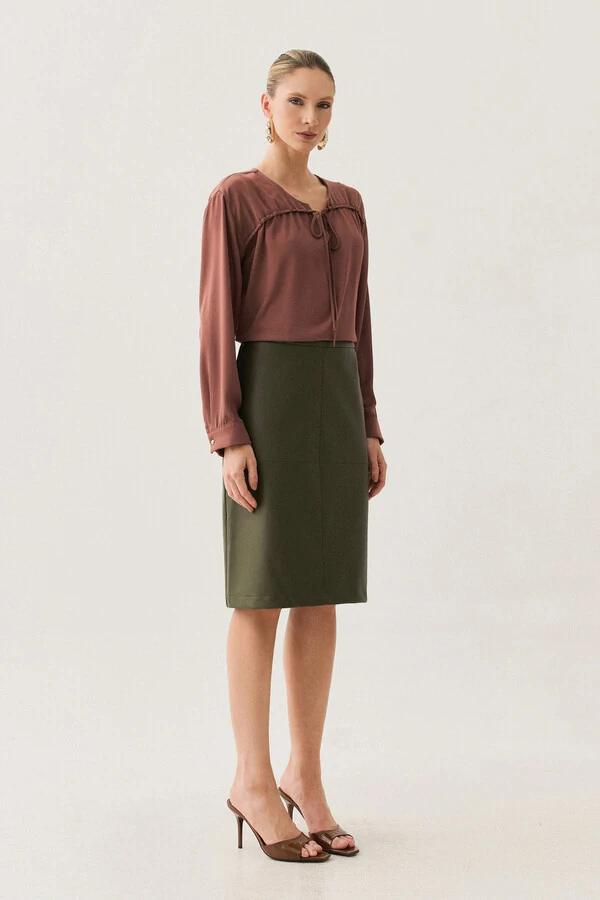 Saia de Couro Recortes