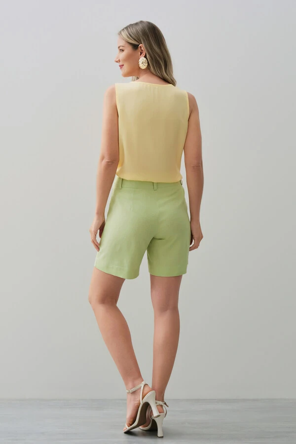 Shorts de Linho Botões Forrados Double