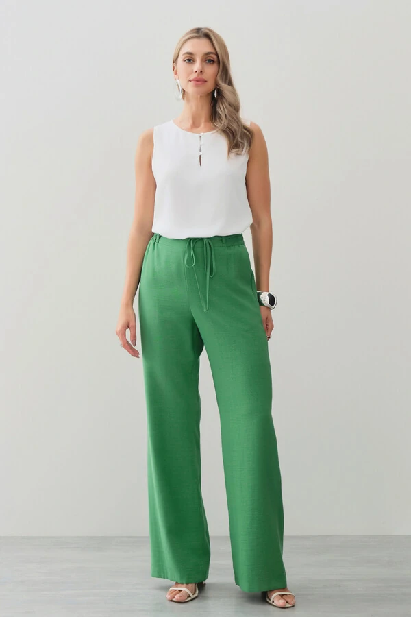 Calça Reta Cintura Elástico Laço Fino