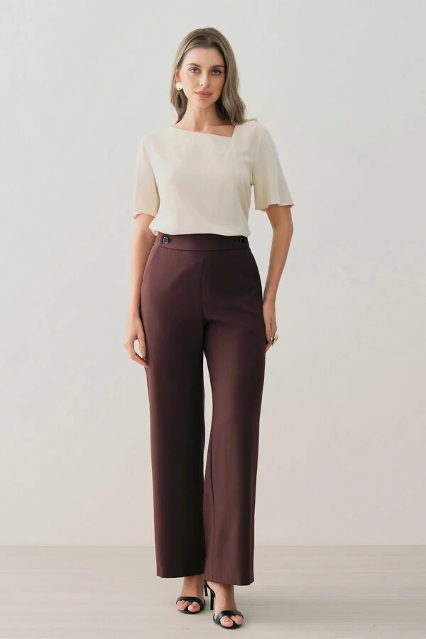 Blusa Decote V Assimétrico Recorte