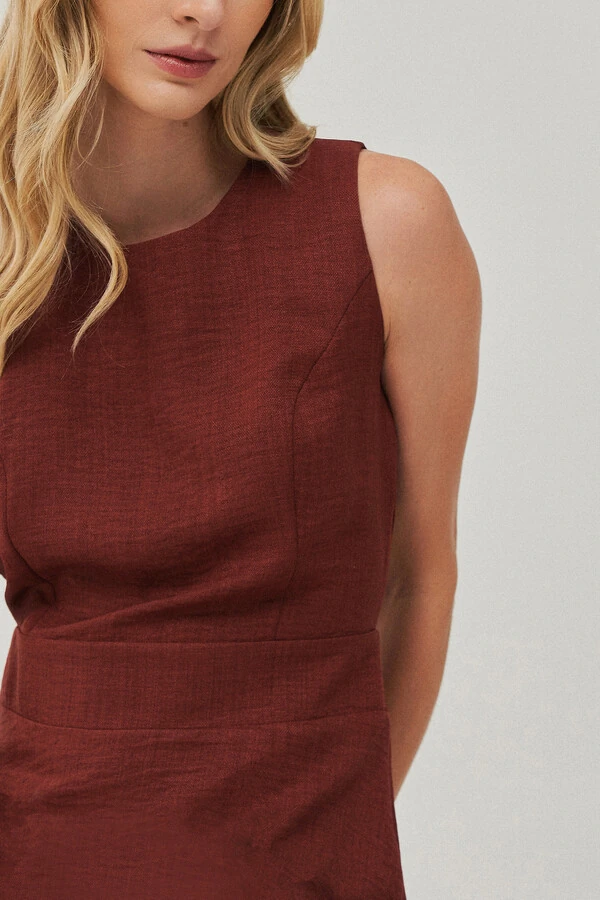 VESTIDO MIDI REGATA RECORTES