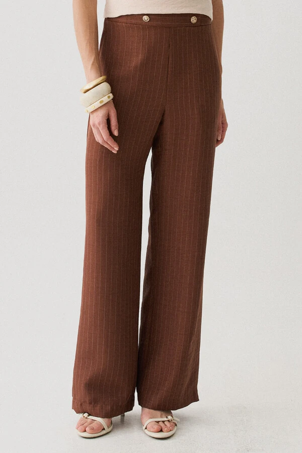 Pantalona Slim Risca de Giz Botões Gold