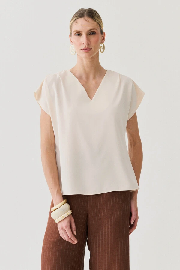 Blusa Manga Morcego Decote V Ombro Pregas Double