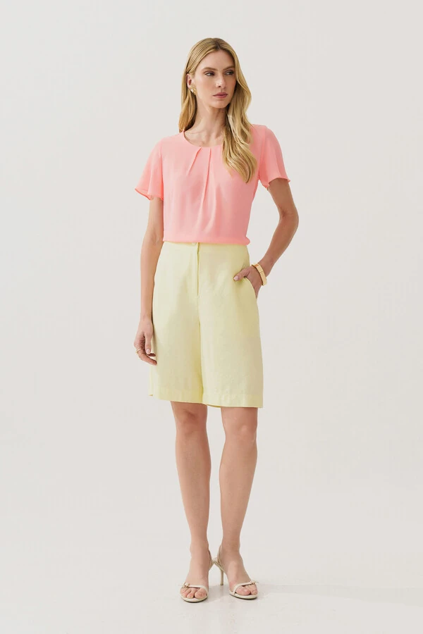 Blusa Decote Pregas