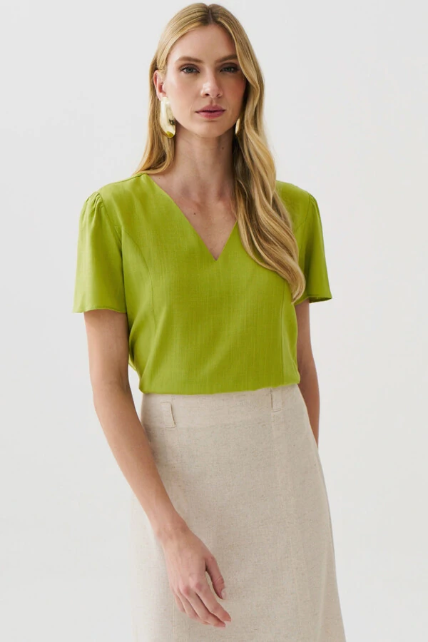 Blusa Decote V Recortes Laterais