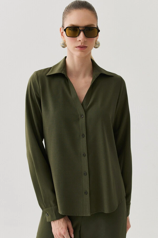 Conjunto de Alfaiataria de Camisa Manga Longa e Calça Reta