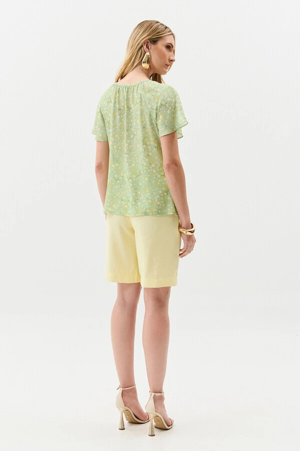Blusa Floral Manga Raglan Decote Laço