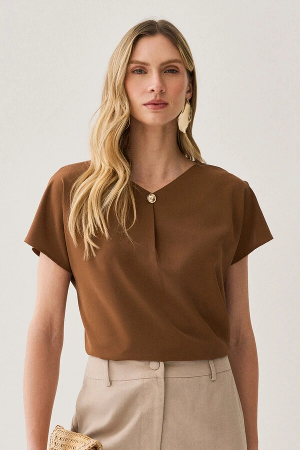 Blusa Manga Morcego Abertura Decote V Prega Gold