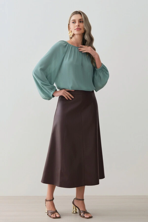 Blusa Assimétrica de Chiffon Yoryu Manga Longa Raglan Ampla Elástico Decote Franzido