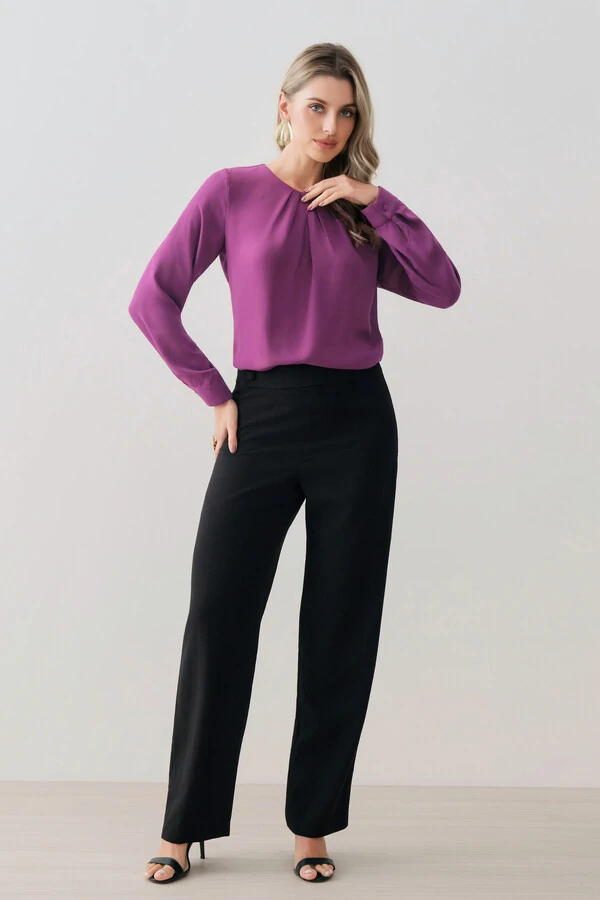 Blusa Manga Longa Punho Decote Pregas