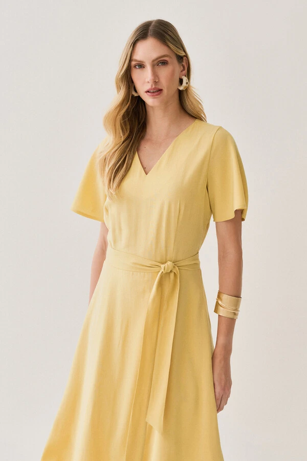 Vestido Midi Evasê Manga Abertura Decote V Cinto