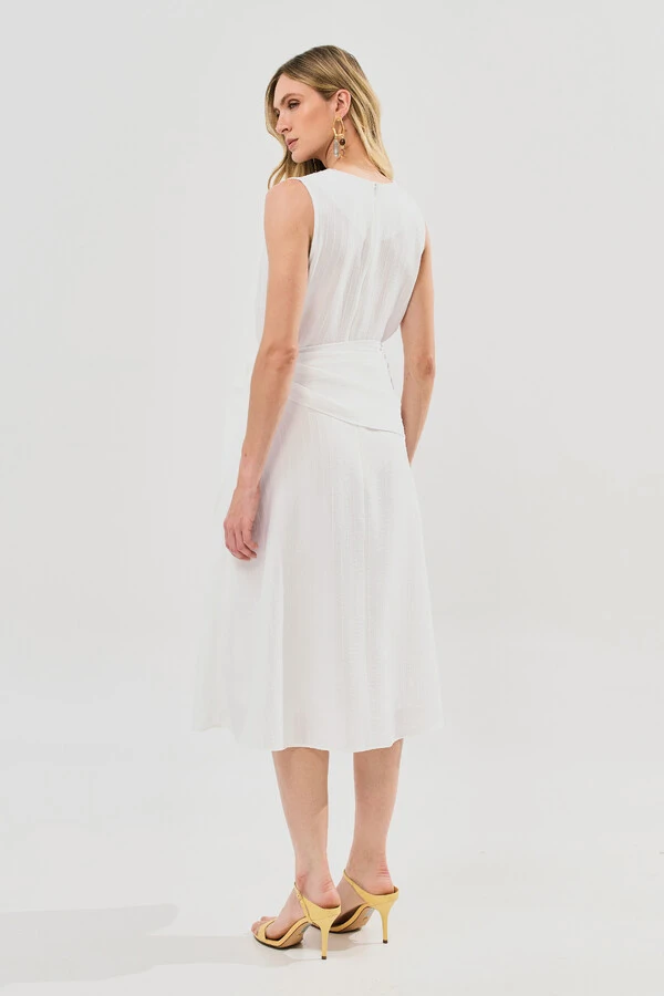 Vestido Midi Regata de Textrua Listrada Cintura Faixa Franzida
