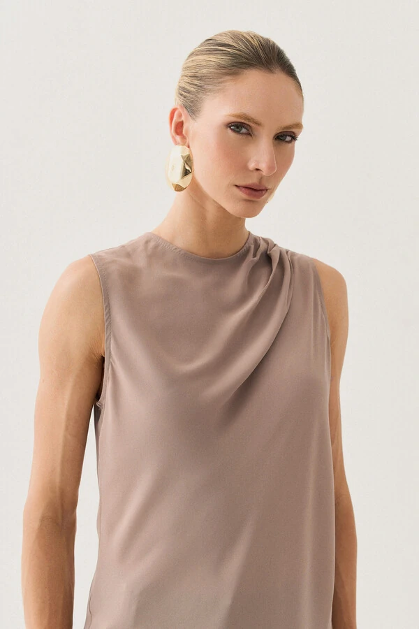 Blusa Regata Assimétrica Ombro Esquero Drapeado Pregas