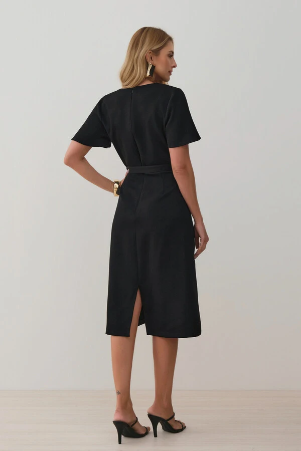 Vestsido Midi Decote V Cinto Fivela Gold