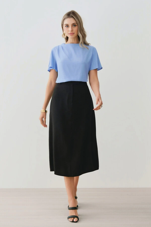 Blusa Assimétrica Gola Careca Baixa Pregas Ombro Direito