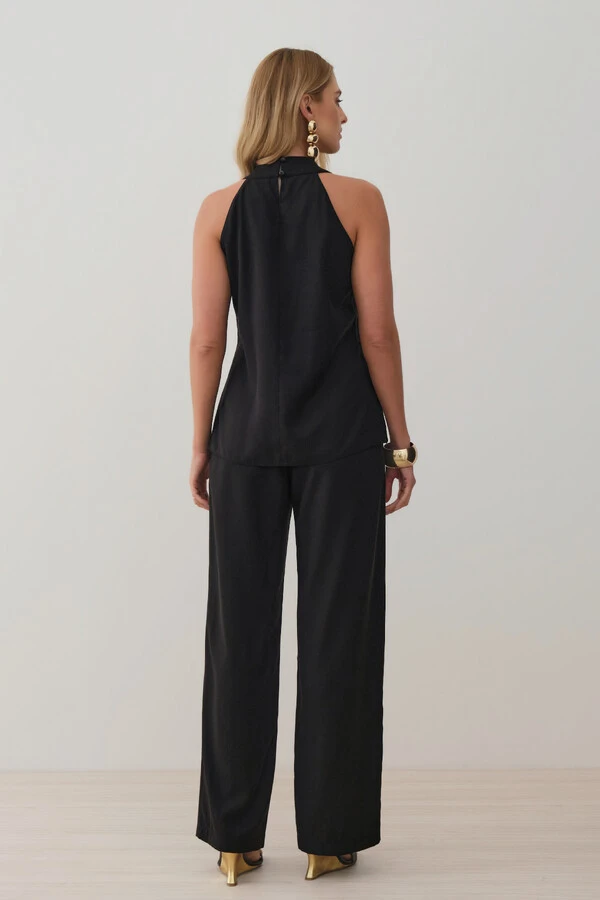 Conjunto de Blusa Regata Frente Única Transpassada e Calça Reta