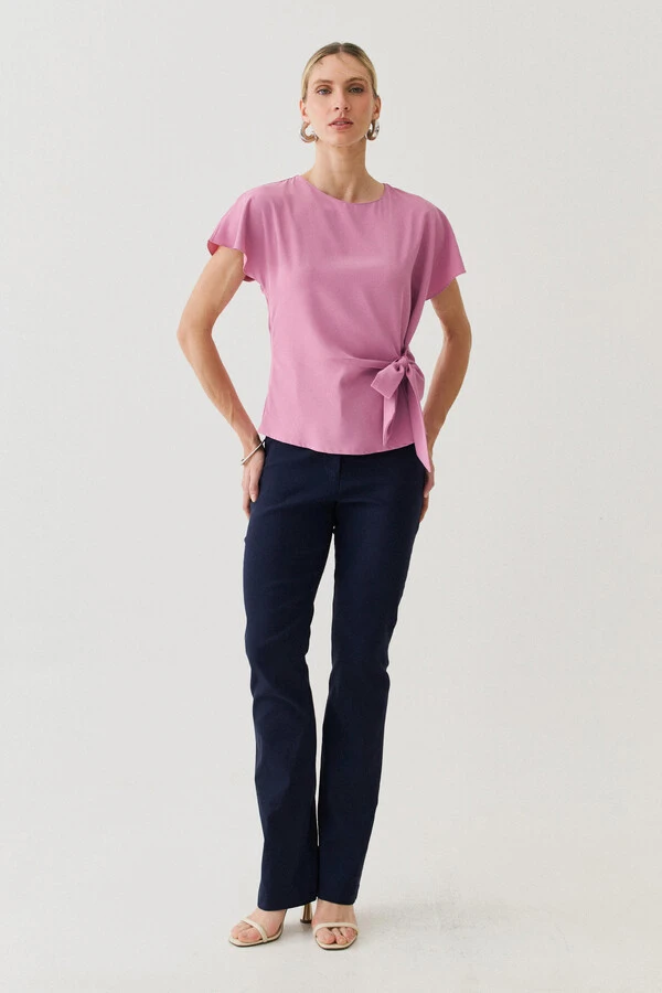 Blusa Manga Morcego Evasê Cinto Embutido