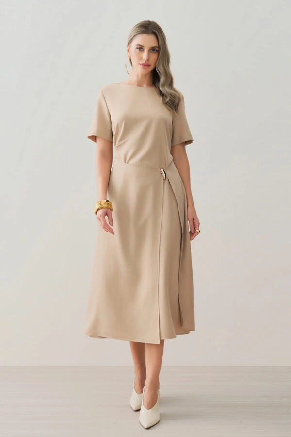 Vestido Midi de Alfaiataria Assimétrico Transpassado Pregas Gold